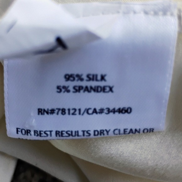 Eileen Fisher Woman 1X Off White / Beige Silk Blend Sleeveless Ruched Tank Top - Picture 3 of 6